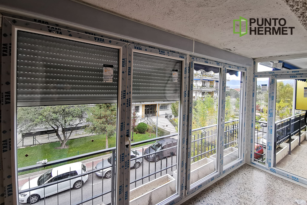 Cerramientos de terrazas con ventanas PVC