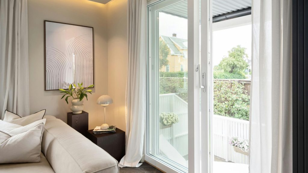 Ventanas de PVC oscilo-paralelas funcionalidad para tu hogar